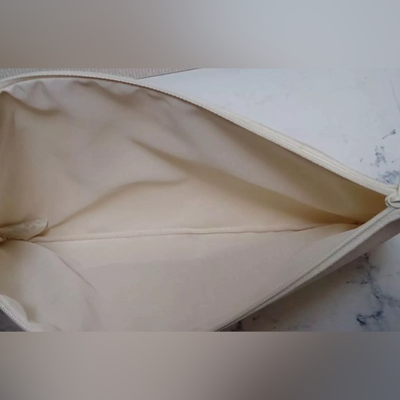 Dior 2024 Limited Edition VIP Spring Floral Clutch Bag New In Box - Picture 8 of 9